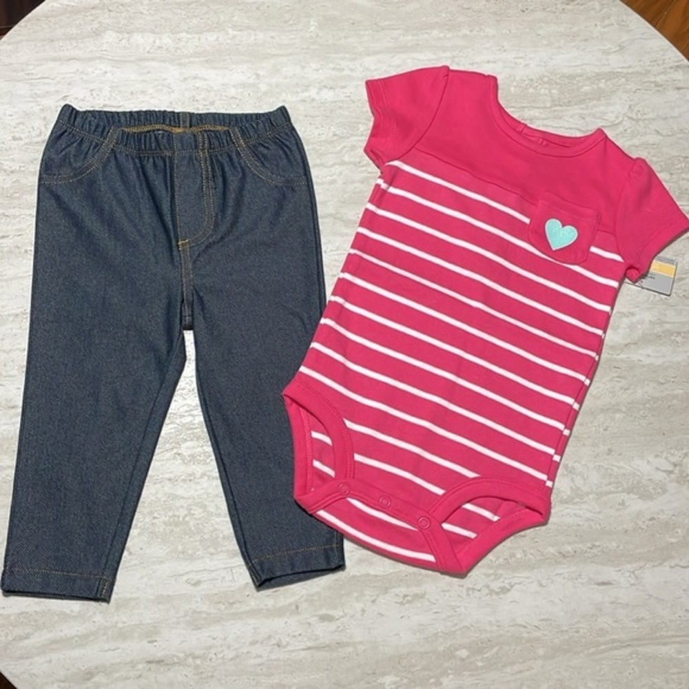 NWT Carter’s Baby Girl Set *12M